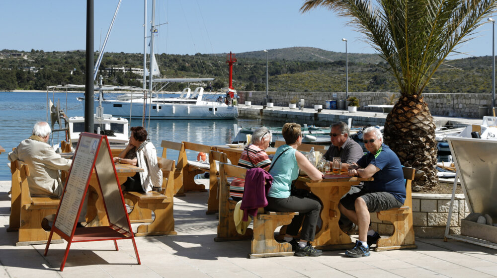 Zabrana rada nedeljom u Hrvatskoj donela haos: Najviše će stradati male prodavnice 1