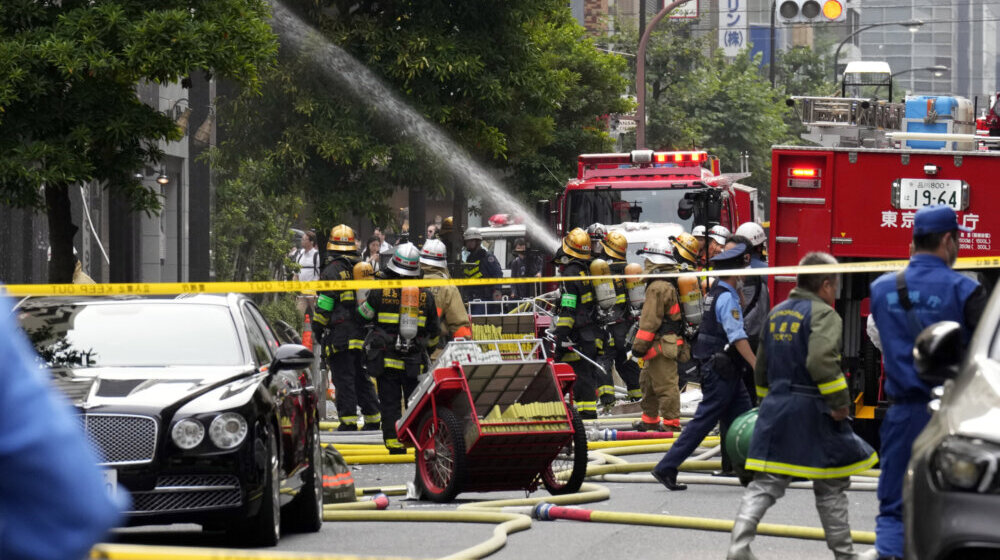 japan eksplozija požar