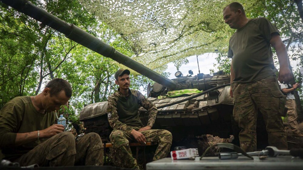 "Ukrajinska kontraofanziva napreduje redovno": Američki tenkovi Abrams "uskoro ulaze" u Ukrajinu 1