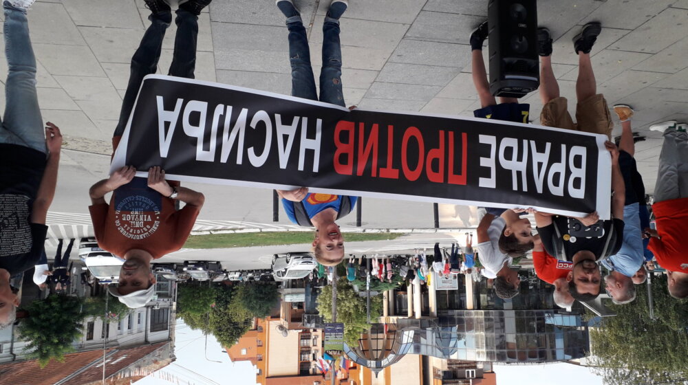 "Ako ne dođe do promena, niko u Vranju neće ostati da živi": Treći protest "Srbija protiv nasilja" održan u južnom srpskom gradu 1