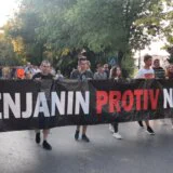 U Zrenjaninu večeras 13. protest "Zrenjanin protiv nasilja" 8