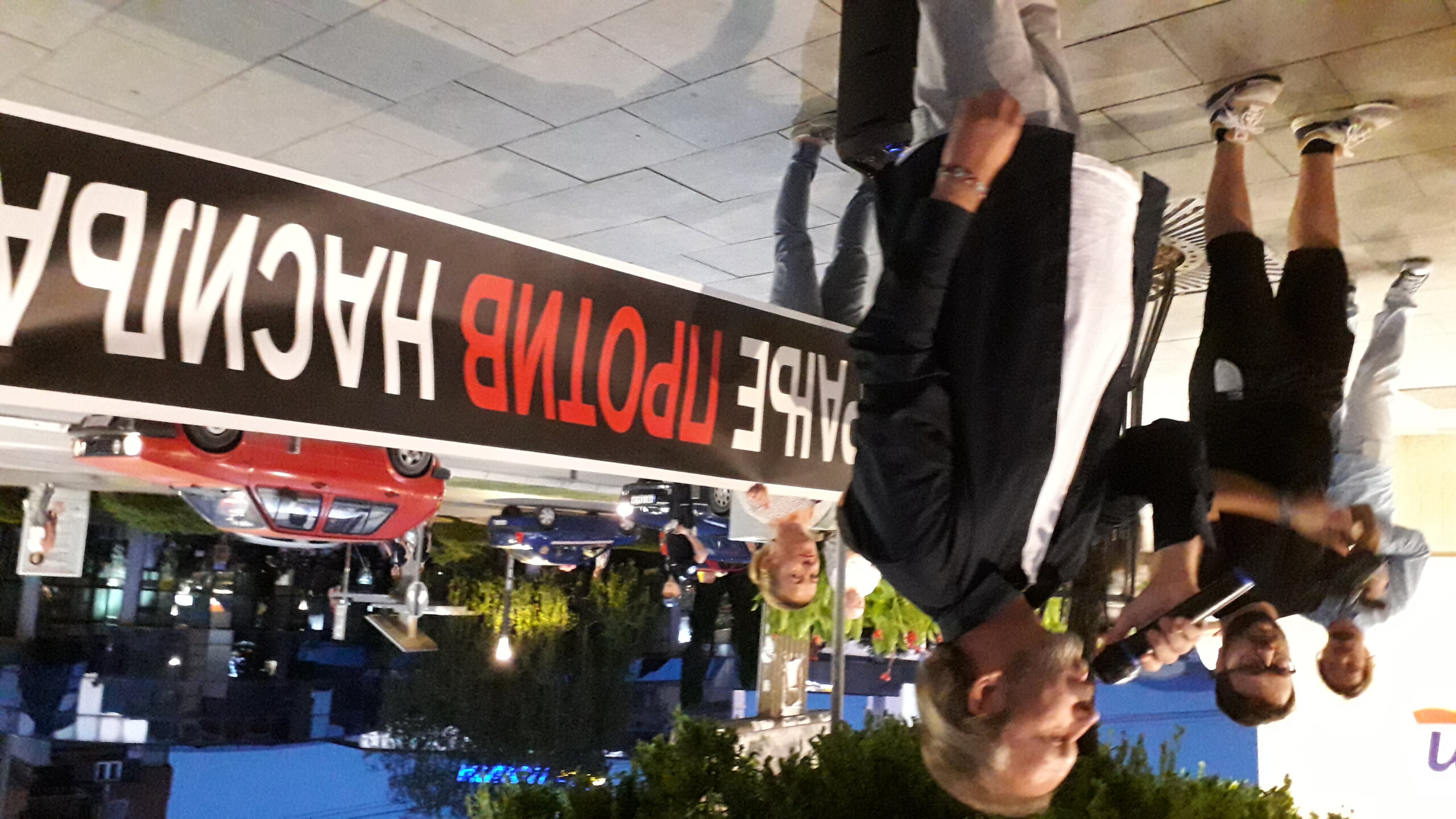 "Guraju nas da nestanemo": Održan šesti protest Srbija protiv nasilja u Vranju 2 "Guraju nas da nestanemo": Održan šesti protest Srbija protiv nasilja u Vranju 2