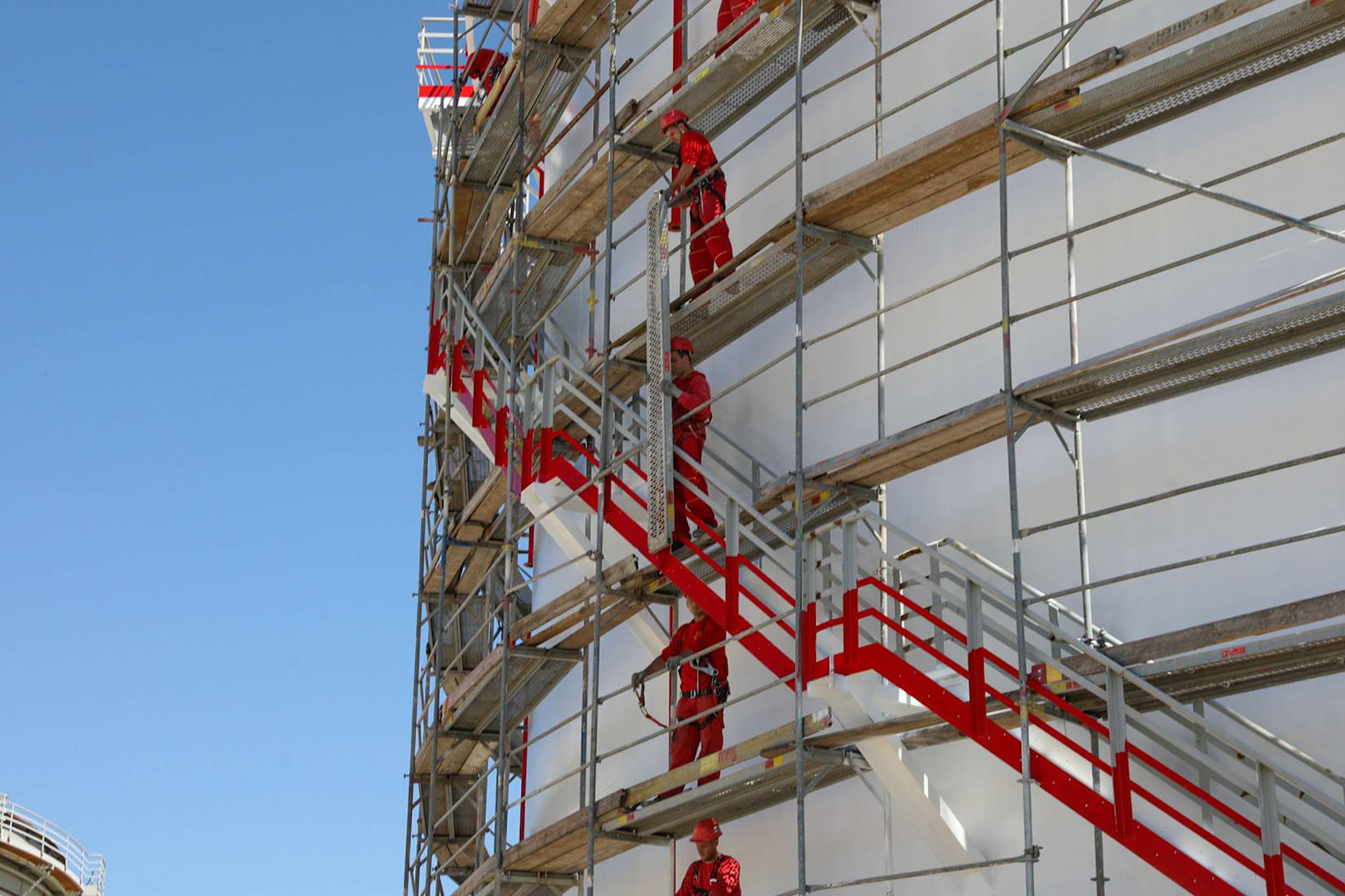 Đedović: U Smederevu se gradi šest skladišta za naftu, za oko 100.000 tona 2 Đedović: U Smederevu se gradi šest skladišta za naftu, za oko 100.000 tona 2