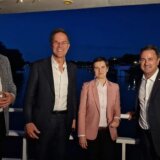 Vučić i Brnabić priredili večeru na reci za premijere Holandije i Luksemburga 7