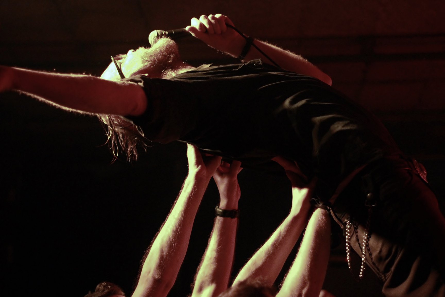 SLIM CESSNA: Istorija sveta je krvoproliće. Više volim da se odvojim i sledim Isusa 2 SLIM CESSNA: Istorija sveta je krvoproliće. Više volim da se odvojim i sledim Isusa 2