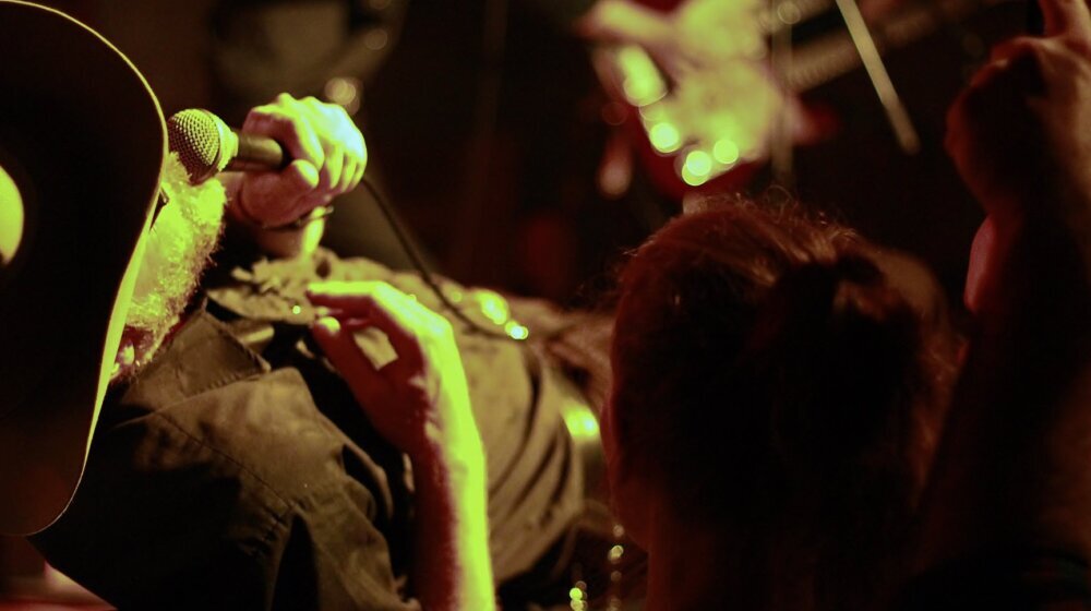 SLIM CESSNA: Istorija sveta je krvoproliće. Više volim da se odvojim i sledim Isusa 1