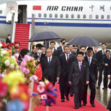 Kim Džong Un u Pjongjangu sa Šojguom i delegacijom kineskog Politbiroa povodom Dana pobede 4