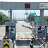 Sindikati JP Putevi Srbije najavljuju štrajk upozorenja-blokadu naplatnih stanica ukoliko se ne dogovore sa državom oko plata 7