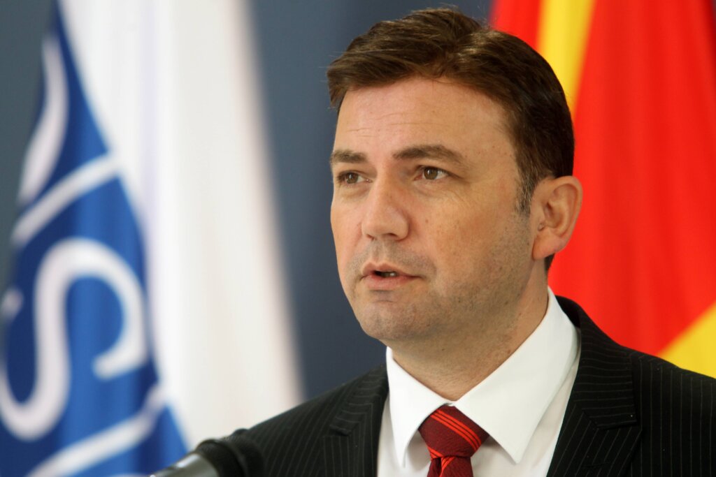 Zašto Kurtija u Skoplju nije dočekao niko od makedonskih zvaničnika, ali jeste protest mladih levičara? 2 Zašto Kurtija u Skoplju nije dočekao niko od makedonskih zvaničnika, ali jeste protest mladih levičara? 2