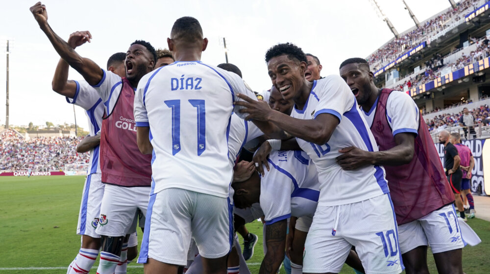Zlatni kup KONKAKAF-a: Amerika u panamskom kanalu 1