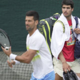 Najveća starosna razlika između prva dva nosioca na Vimbldonu posle 1975. godine 4