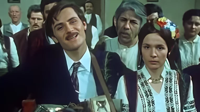 Koja hrvatska serija, u kojoj Rade Šerbedžija ostvaruje jednu od najpopularnijih uloga, je najbolje ocenjena na IMDb-u 1