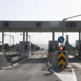 Radnici na naplatnim rampama auto-puta dobili tabele za upisivanje kapilarnih glasova 1