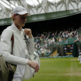 Komšija iz Monte Karla, neostvareni skijaš, "Gučijev" maneken na Vimbldonu, navijač Milana: Ko je Janik Siner, Đokovićev protivnik u polufinalu? 7