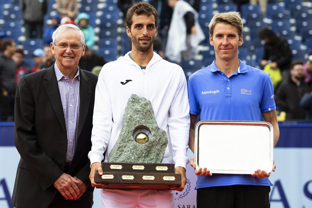 Zašto se glavni teren u Gštadu zove po proslavljenom australijskom teniseru: Dijamantska svadba s pogledom na bernske Alpe 2 Zašto se glavni teren u Gštadu zove po proslavljenom australijskom teniseru: Dijamantska svadba s pogledom na bernske Alpe 2