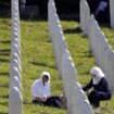 Upućen poziv crnogorskoj vladi da podrži rezoluciju o genocidu u Srebrenici: Sa Cetinjskog foruma poručeno da je Crna Gora meta ruskog uticaja preko Srbije 10