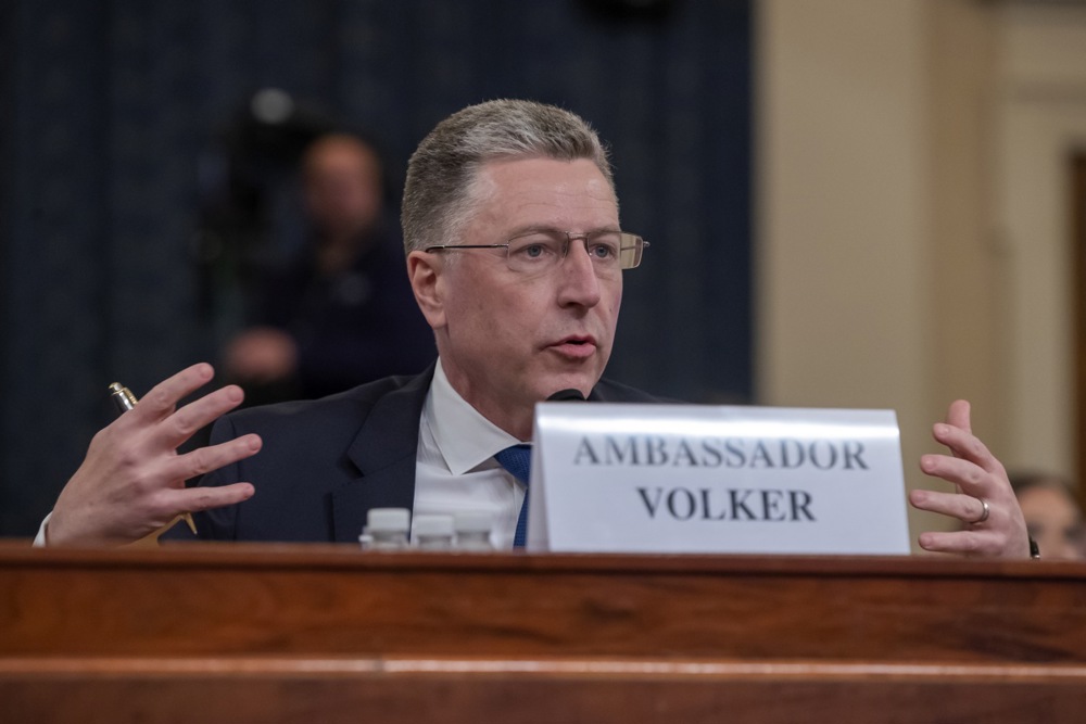 Analiza RSE: Da li Vučić hoda po žici ili vozi bicikl unedogled? 3 Analiza RSE: Da li Vučić hoda po žici ili vozi bicikl unedogled? 3