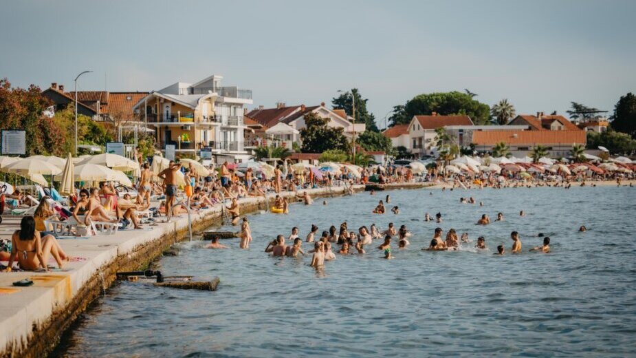 Gujon: Deca iz kosovskih enklava prvi put na moru 2