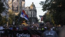 Tropska vrućina i Peter Nikitin: Pogledajte kako je izgledao 11. protest "Srbija protiv nasilja" (FOTO) 24