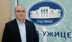 Užička vlast odbacuje sumnje da je pokušala da namesti tender za javnu rasvetu: Sve je po zakonu, nabavka je obustavljena 5 Užička vlast odbacuje sumnje da je pokušala da namesti tender za javnu rasvetu: Sve je po zakonu, nabavka je obustavljena 5