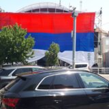 Milivojević podnosi prijavu MUP-u zbog zastave Srbije na zgradi Pinka 3