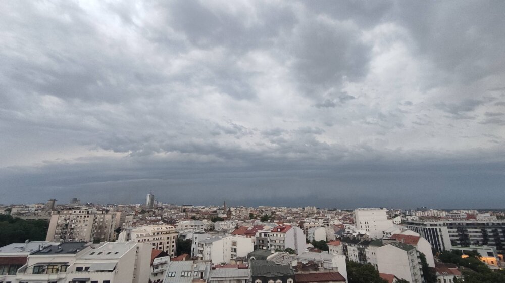 RHMZ objavio najavu za naredna dva sata: U kojim krajevima Srbije se očekuje kratkotrajna kiša, a u kojim pljusak? 1