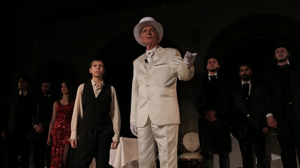 "Tesla, svetlopis u vremenu" na pozornici "Teatrijuma" 1