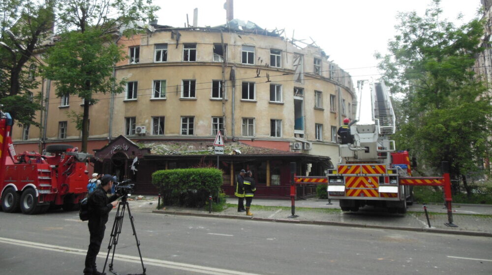 Reporter Danasa u ukrajinskom gradu Lavov: "Čule se tri eksplozije, tresao se pod, prozori..." (FOTO) 1