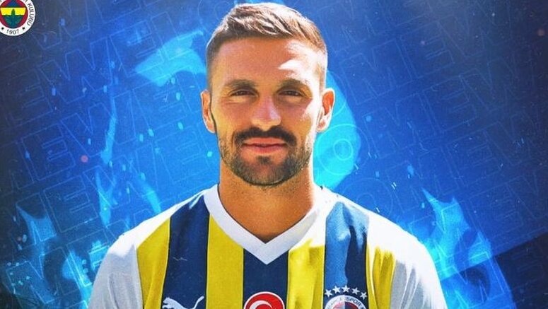 Dušan Tadić potpisao za Fenerbahče 1