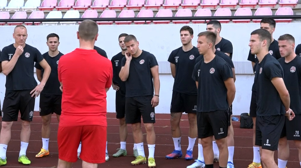 Sa novim trenerom fudbaleri užičke Slobode počeli pripreme za novu sezonu prvenstva 1