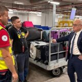 Vesić nenajavljeno došao na aerodrom: "Neću da trpim javašluk" 7