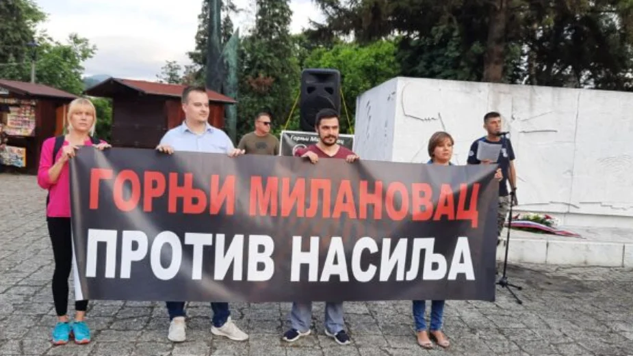 Milojko Pantić na protestu protiv nasilja u Gornjem Milanovcu: Kada se smeni režim prestaće nasilje 1