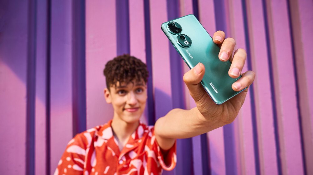 Počela prodaja HONOR 90 telefona u Srbiji 1