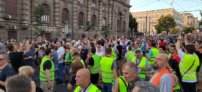 Tropska vrućina i Peter Nikitin: Pogledajte kako je izgledao 11. protest "Srbija protiv nasilja" (FOTO) 22