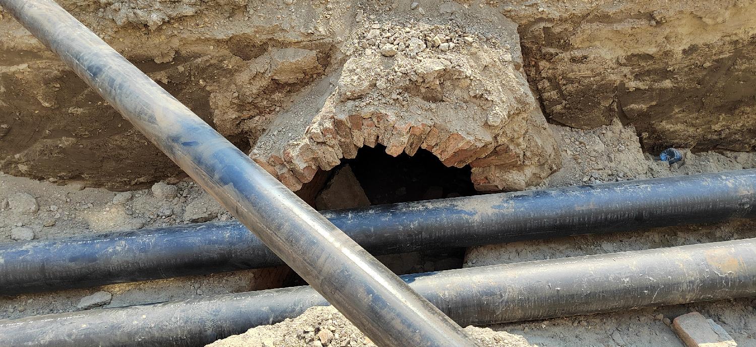 Radnici tokom rekonstrukcije ulice u Zemunu našli ulaz u lagume (FOTO) 4