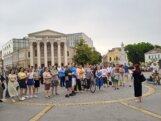 Četvrti protest "Srbija protiv nasilja" u Subotici "Moramo zaštititi našu decu, moramo sprečiti nasilje nad njima": Održan četvrti protest "Srbija protiv nasilja" u Subotici 9