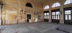 Obijena vrata, fekalije, špricevi i đubre: Šta se danas može zateći na staroj Železničkoj stanici Beograd? (FOTO) 2