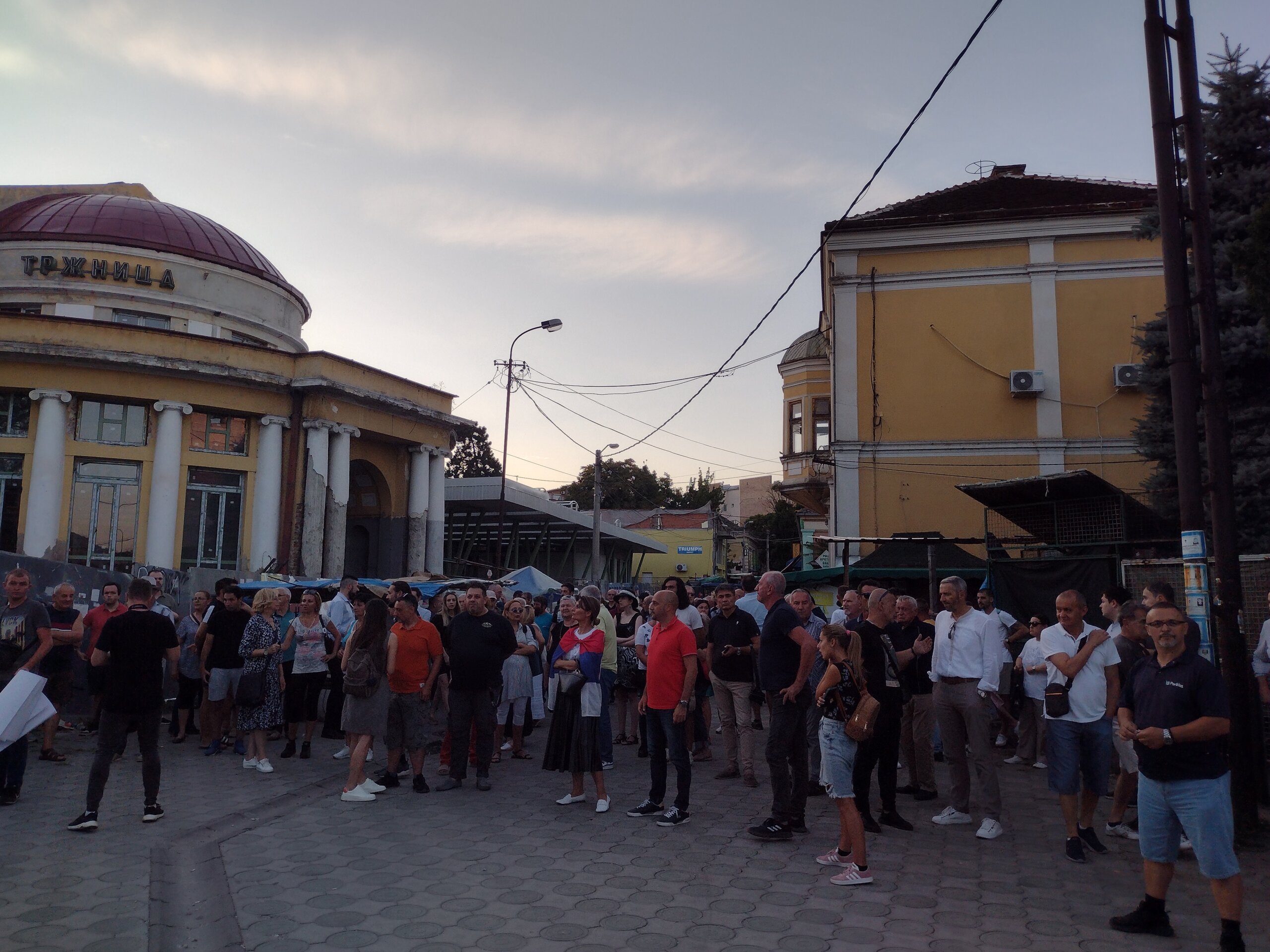 "Krajnje je vreme da se i partije uključe": Protest Srbija protiv nasilja u Kragujevcu (FOTO) 10