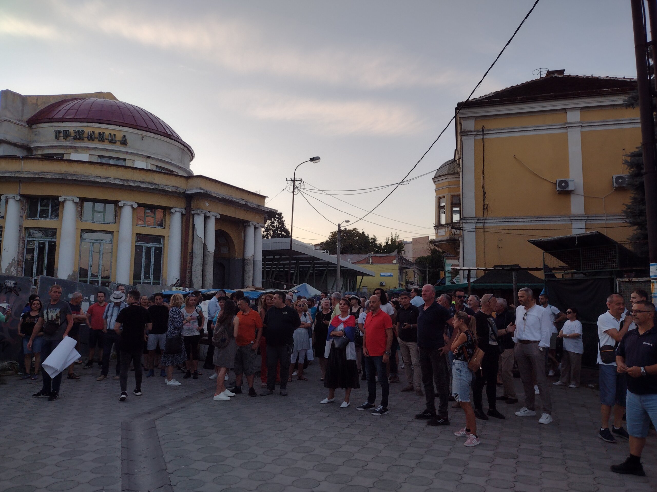 "Krajnje je vreme da se i partije uključe": Protest Srbija protiv nasilja u Kragujevcu (FOTO) 9