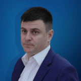 Pristalica "zidova", strastveni lovac: Ko je Vuk Kostić, glumac čija je izjava o odnosu Srba i Hrvata podigla prašinu u javnosti? 4