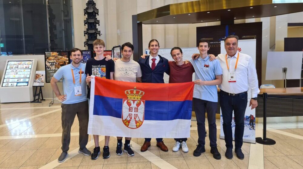 Medalje i pohvale za reprezentativce Srbije na Međunarodnoj matematičkoj olimpijadi u Japanu 1