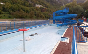 Konačno završena sanacija nedavno rekonstruisanog dečjeg bazena u Užicu: Posle velikih problema i probijenih rokova 2 Konačno završena sanacija nedavno rekonstruisanog dečjeg bazena u Užicu: Posle velikih problema i probijenih rokova 2