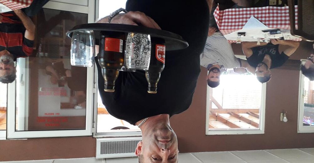 Vranjanci ne odustaju od vruće pljeskavice za doručak ni na 32 stepena 1