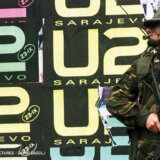 Dokumentarac "Poljubite budućnost", čiji su producenti Met Dejmon i Ben Aflek, otvara 29. Sarajevo Film Festival: Priča o otporu i legendarni koncert grupe U2 na Koševu 4