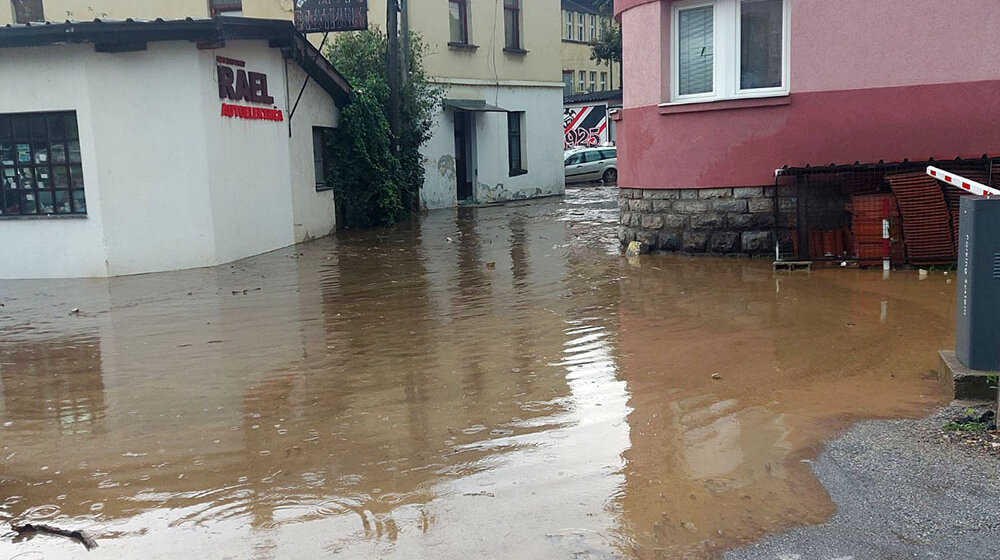 Jaka kiša zahvatila Užice, pod vodom delovi grada 1