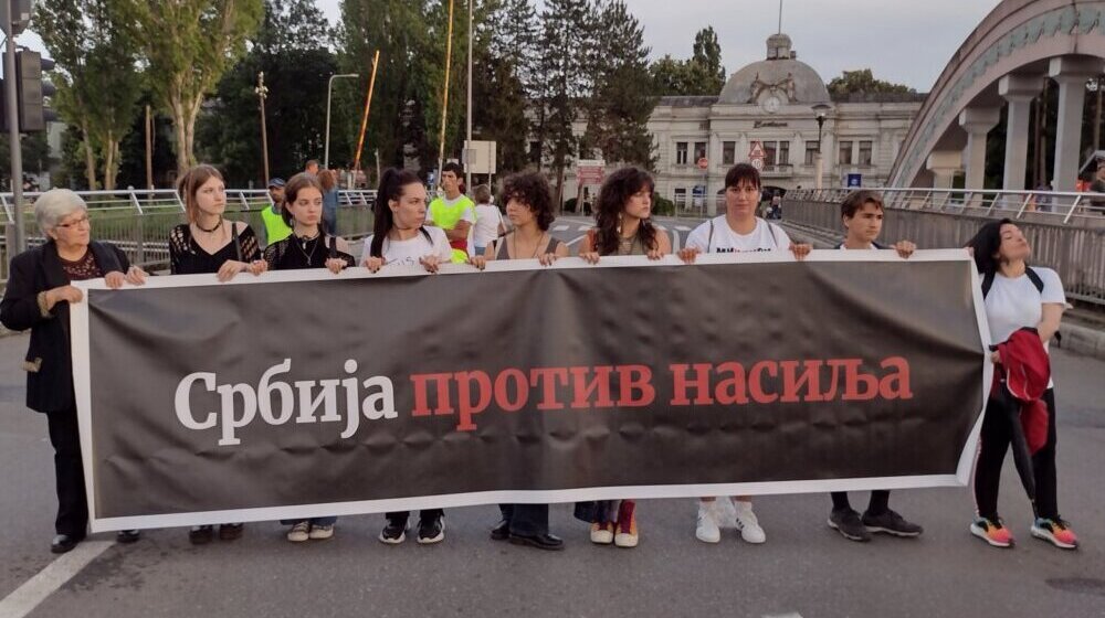Protest Srbija protiv nasilja u Kragujevcu u petak: U planu blokada raskrsnice kod Zastavinog solitera 1