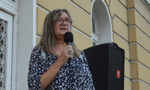 Studentkinja Mia Purić na protestu u Užicu: Protesti su prvi korak u rešavanju svih naših problema 3