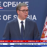 Vučić: Crnoj Gori nećemo ni na senku da stanemo 9