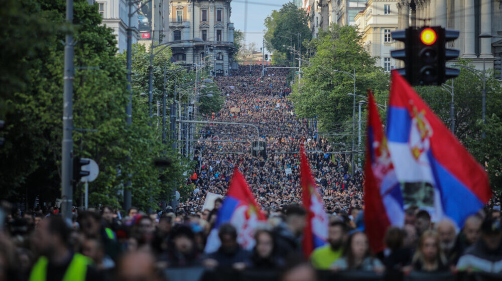Da li stiže novo doba protesta Srbija protiv nasilja i ko će se od političara prvi popeti na binu? 1