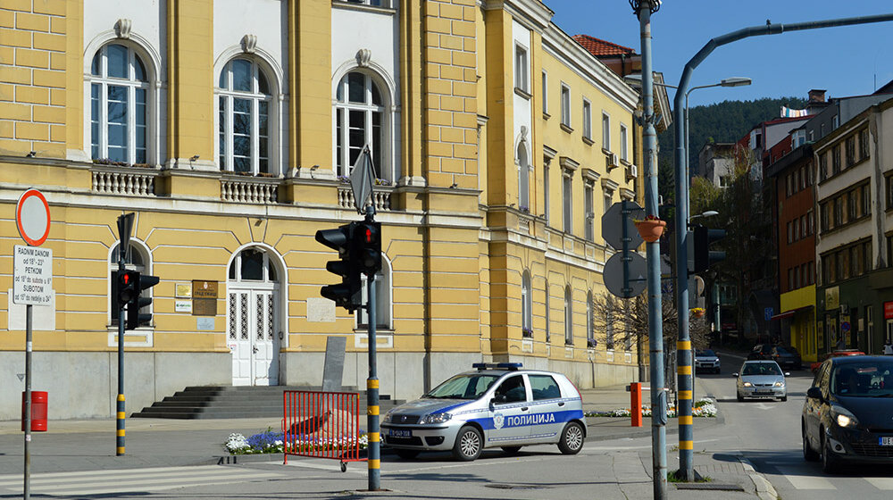 Užička vlast odbacuje sumnje da je pokušala da namesti tender za javnu rasvetu: Sve je po zakonu, nabavka je obustavljena 1